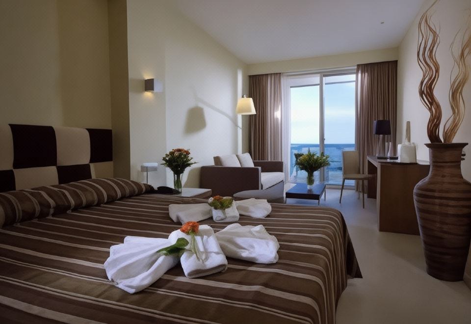 El Greco Hotel — property photograph